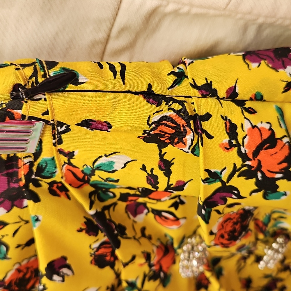 Zara Ruched Floral Pattern Mini Skirt - Picture 4 of 5
